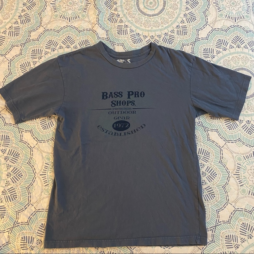 Vintage Bass Pro Shops Tee Shirt